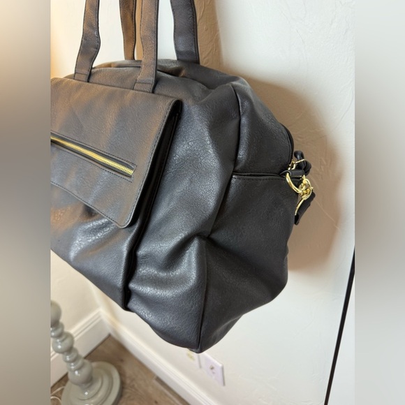 Black Vegan Leather Tote Bag - Picture 3 of 5
